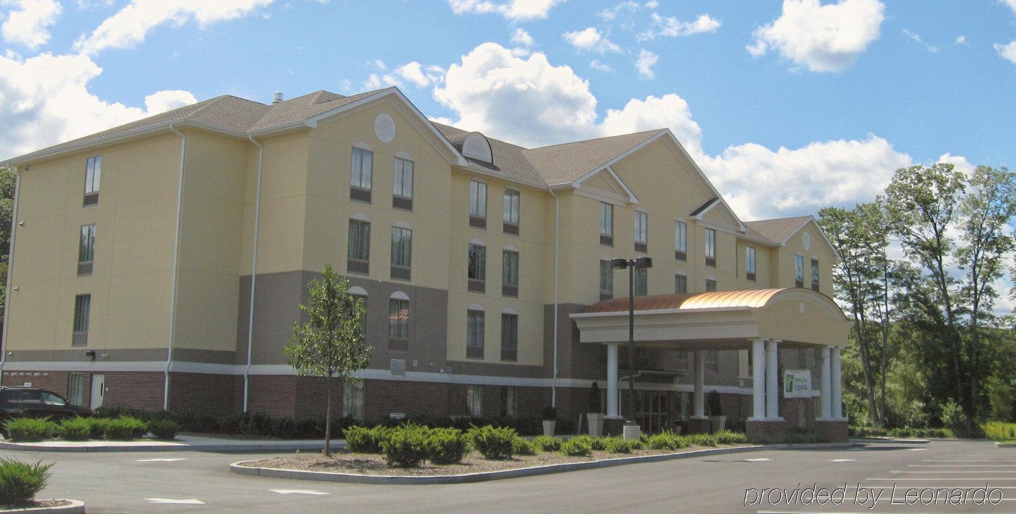 Holiday Inn Express Haskell-Wayne Area By Ihg Exterior photo